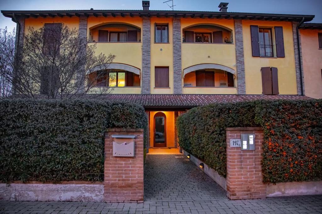 Affittacamere L'Agora Piacenza Esterno foto